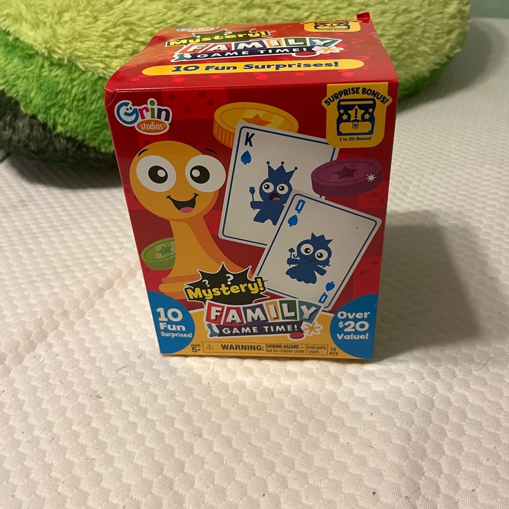 Red and Blue Puzzle Game Set